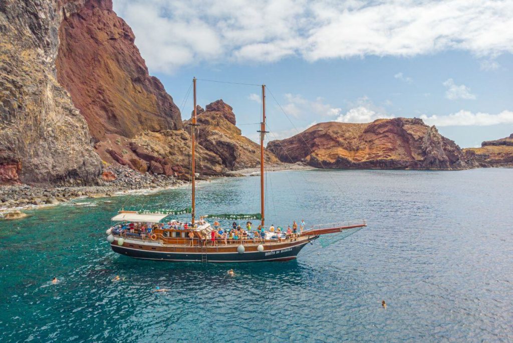 Boat Trips in Madeira: Beautiful Bays Boat Tour – East